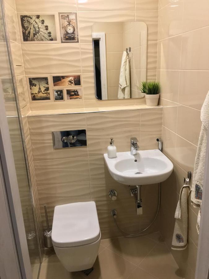 Evergreen Sofia Apartment Bagian luar foto