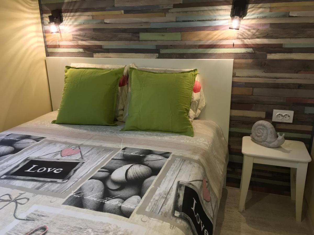 Evergreen Sofia Apartment Bagian luar foto