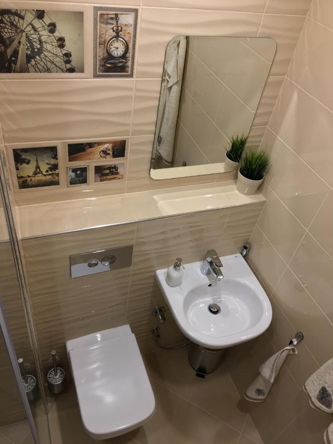 Evergreen Sofia Apartment Bagian luar foto