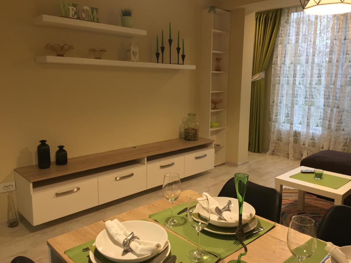 Evergreen Sofia Apartment Bagian luar foto